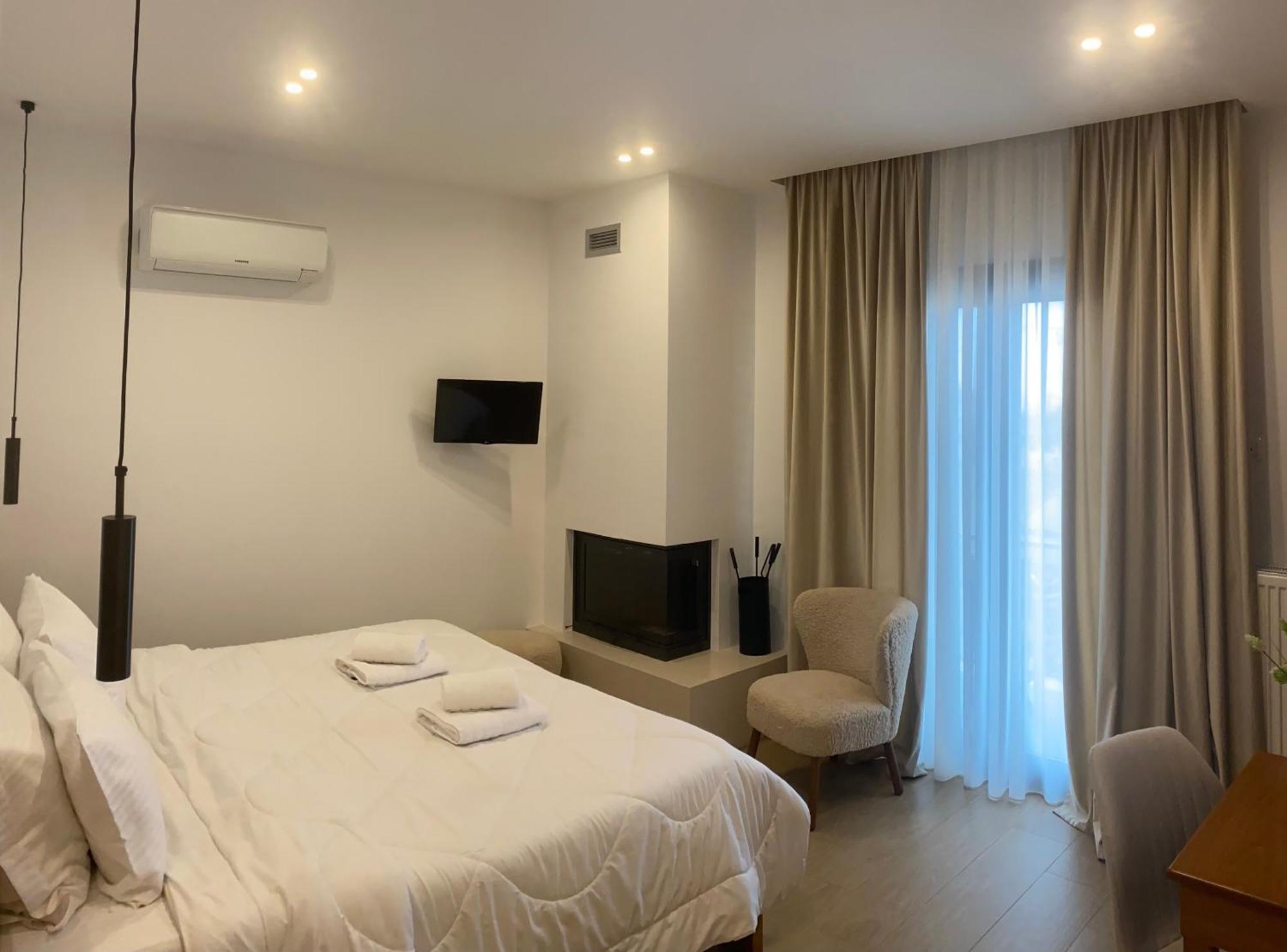 Lithos Apartamento Káto Loutrákion Exterior foto